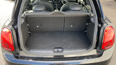 MINI Hatchback 135kW Cooper S Level 3 33kWh 3dr Auto Electric Hatchback